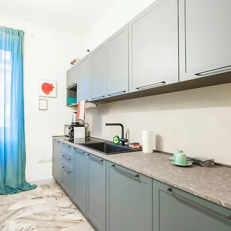 Apartment Host4u - Tresanda In Center Brescia
