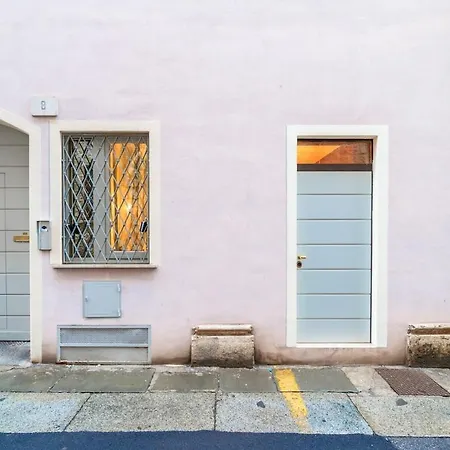 Apartmán Host4u - Tresanda In Center