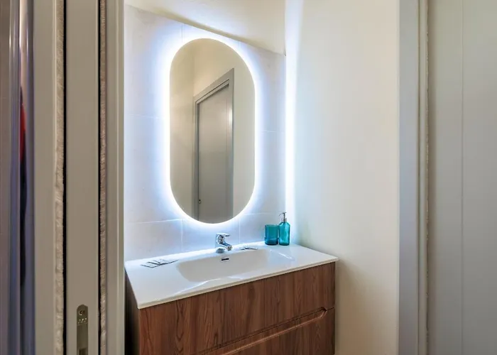 Apartment Host4u - Tresanda In Center Brescia