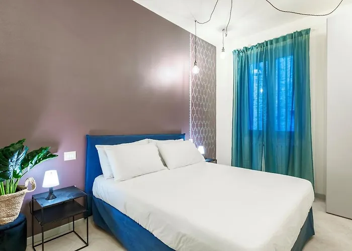 Host4u - Tresanda In Center *