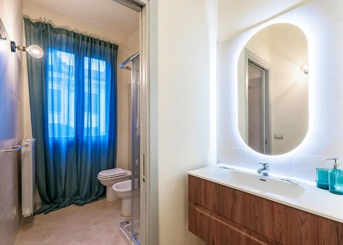 Host4u - Tresanda In Center Apartment Brescia